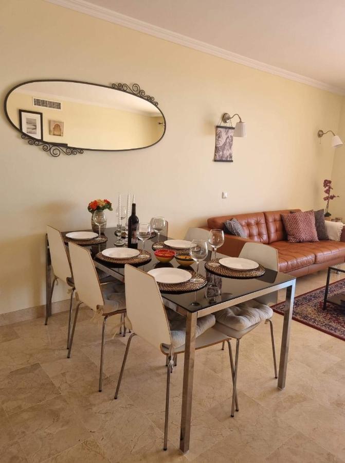 Elegant Apartment With Fantastic Views At The Top Of Calahonda Sitio de Calahonda Exterior photo